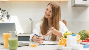 O que o nutricionista faz na primeira consulta