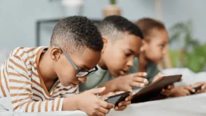 Adultização infantil nas redes